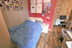 Bedroom- click for photo gallery